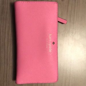 Kate Spade Cameron Slim Bifold Wallet